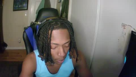 Snapshot of sofkinhorny777 chatting on January 12, 1:21 am MightyDee online show from January 12, 1:21 am