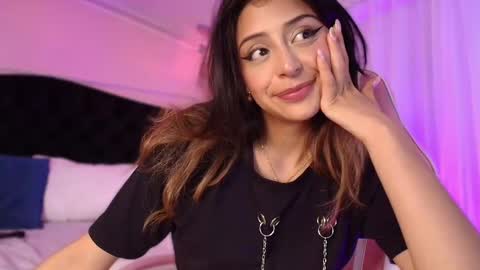 Sofi online show from March 8, 5:22 pm