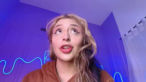 Sofi online show from March 7, 9:17 am