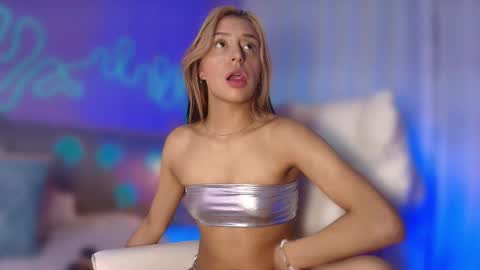 Sofi online show from March 17, 11:46 am