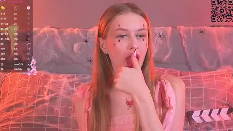 Milisa online show from October 30, 10:54 pm