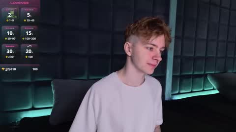 PAUL online show from December 5, 8:38 pm