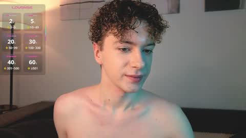 Angel online show from April 6, 8:10 pm