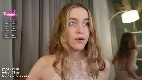 Snapshot of softdreamer_ chatting on November 17, 2:34 pm softdreamer_ online show from November 17, 2:34 pm