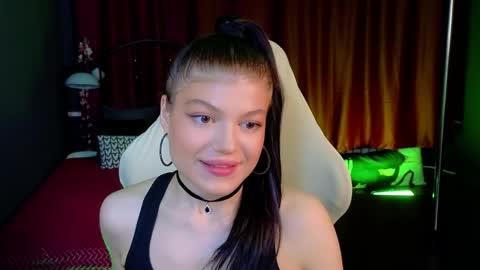 Jenny online show from April 7, 9:04 pm