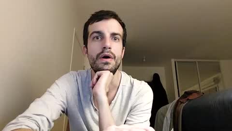 Snapshot of softndwear chatting on December 17, 9:27 pm SOFT online show from December 17, 9:27 pm