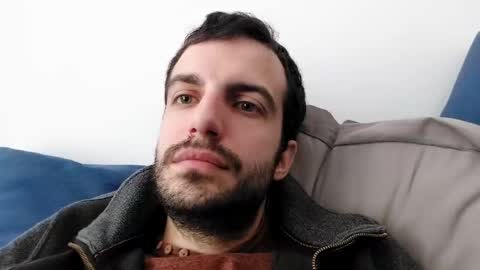 Snapshot of softndwear chatting on December 20, 9:21 am SOFT online show from December 20, 9:21 am