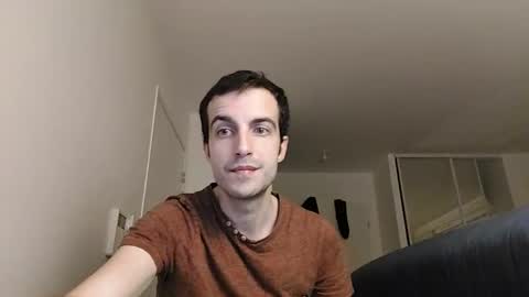 Snapshot of softndwear chatting on December 21, 6:23 pm SOFT online show from December 21, 6:23 pm