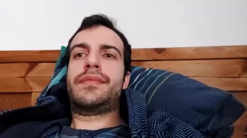 Snapshot of softndwear chatting on December 29, 9:28 am SOFT online show from December 29, 9:28 am