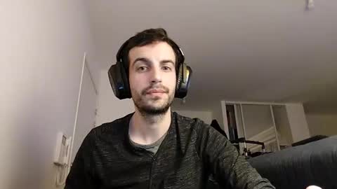 Snapshot of softndwear chatting on January 1, 6:06 pm SOFT online show from January 1, 6:06 pm