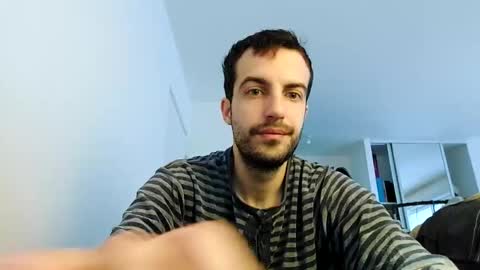 Snapshot of softndwear chatting on January 18, 8:41 am SOFT online show from January 18, 8:41 am