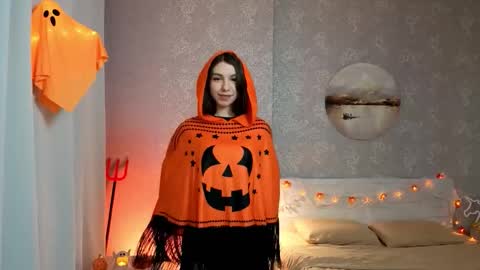 Kelly online show from October 27, 12:20 pm