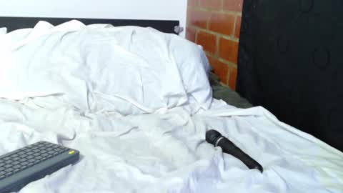 Snapshot of sofy_nix chatting on October 24, 1:46 am Sofy online show from October 24, 1:46 am