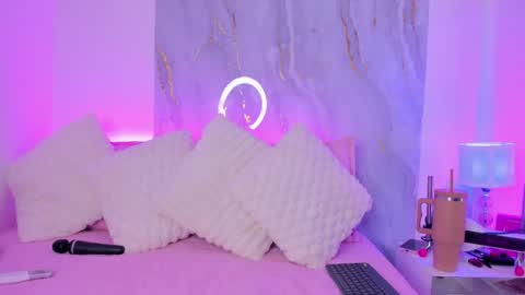   online show from March 28, 3:17 am