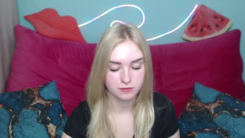 sofysoft online show from November 6, 6:36 am