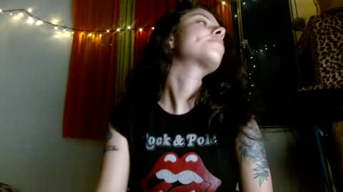 Sofia online show from December 7, 2:53 am