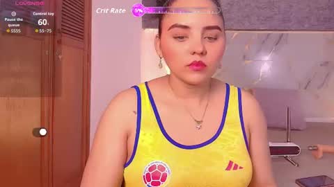 Sol Latiana online show from July 4, 3:35 am
