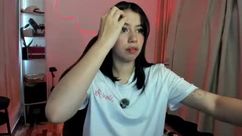 Snapshot of sol_lunaa23 chatting on August 1, 9:03 pm sol online show from August 1, 9:03 pm
