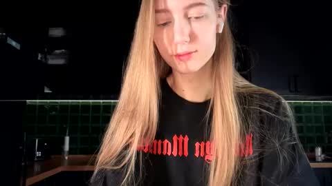 Bella online show from February 5, 5:01 am