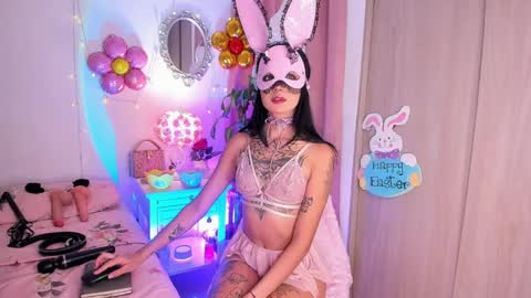 solecito online show from April 3, 3:04 am