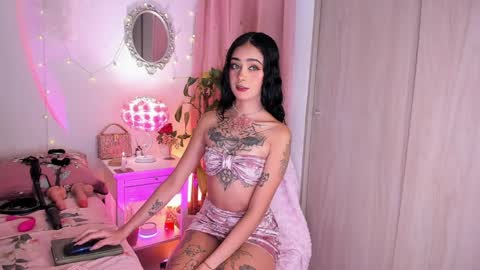 solecito online show from April 12, 2:38 am