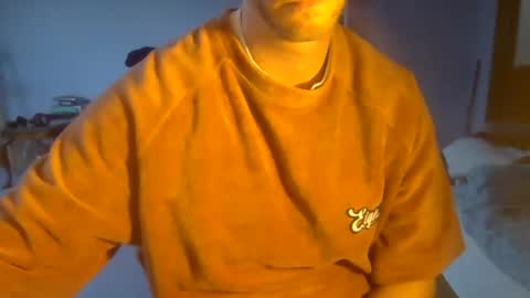 Snapshot of solid_flow chatting on June 1, 6:20 pm solid_flow online show from June 1, 6:20 pm