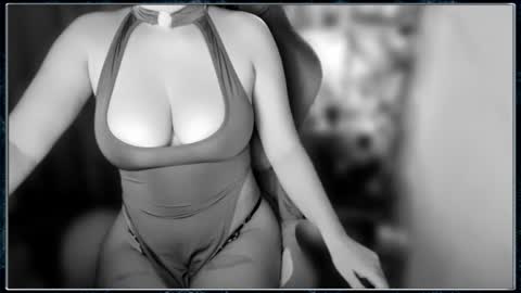 Gaby Solis online show from February 8, 7:17 pm