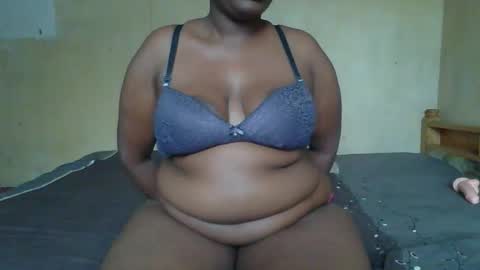 Snapshot of sollybunny chatting on March 2, 2:46 pm Solly bunny online show from March 2, 2:46 pm