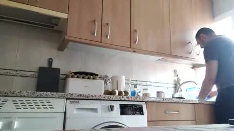 solo4u2 online show from April 7, 12:27 pm