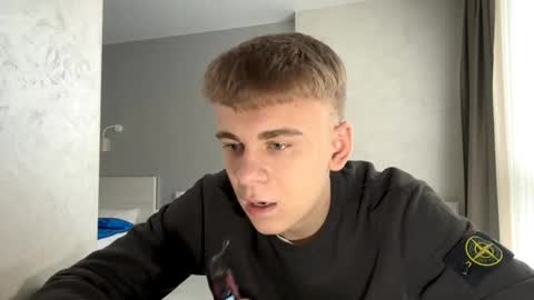 Jett online show from March 31, 10:48 am