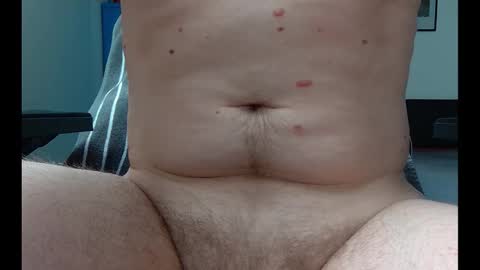 Snapshot of solomonwendy chatting on November 9, 9:51 am solomonwendy online show from November 9, 9:51 am