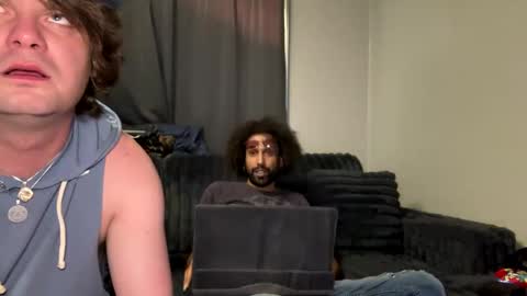 Snapshot of sometimesthingsget chatting on December 3, 11:13 pm JD online show from December 3, 11:13 pm