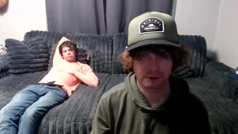 Snapshot of sometimesthingsget chatting on December 22, 3:44 am JD online show from December 22, 3:44 am