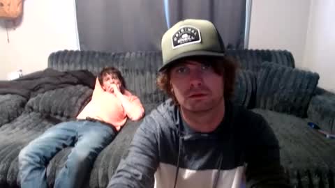 Snapshot of sometimesthingsget chatting on December 22, 7:10 pm JD online show from December 22, 7:10 pm