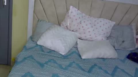 librron online show from April 3, 1:58 am