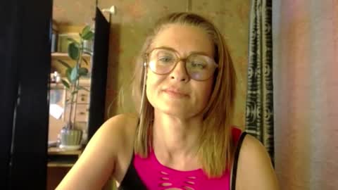 Sonia online show from March 17, 3:37 pm