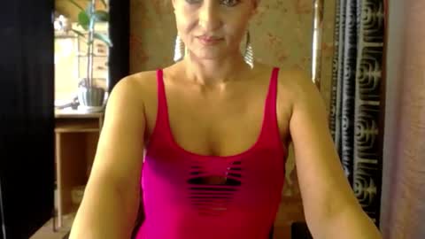 Sonia online show from March 28, 2:49 pm