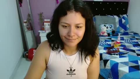 Snapshot of soniahardass chatting on March 6, 3:13 pm soniahardass online show from March 6, 3:13 pm