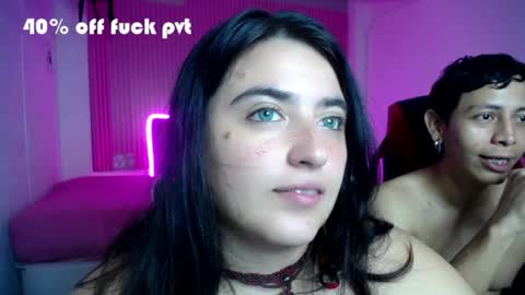 sonic_jess07 online show from May 20, 10:43 am