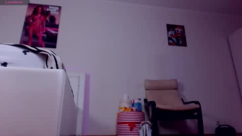 Sonja Ray online show from October 22, 7:41 am