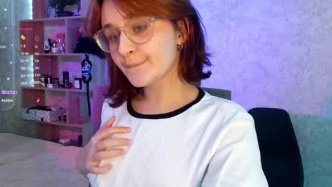 Snapshot of sonya_mikki chatting on March 5, 6:01 pm Sonya online show from March 5, 6:01 pm