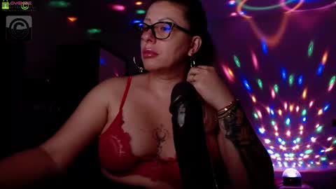 Snapshot of sonyadevon chatting on June 25, 2:55 am Sonia online show from June 25, 2:55 am