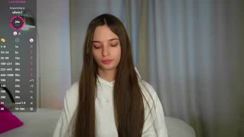 Eva 3 online show from January 28, 8:47 am