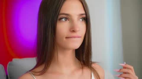 Eva 3 online show from September 10, 8:25 am