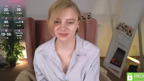 Snapshot of sookonstellita chatting on April 25, 12:02 am Litta online show from April 25, 12:02 am