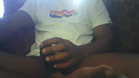 Snapshot of sooooduparty chatting on December 16, 8:09 am sooooduparty online show from December 16, 8:09 am