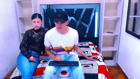 Snapshot of sophi_and_jack chatting on January 11, 3:17 pm SOPHI - JACK online show from January 11, 3:17 pm