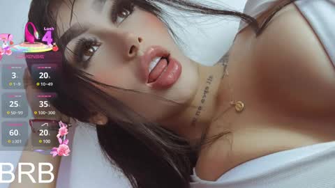 Sophi online show from March 8, 2:19 pm