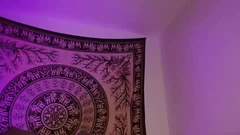 sophia online show from September 27, 1:43 am