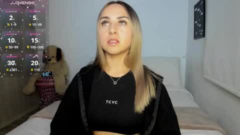 Sofi online show from September 25, 11:41 pm